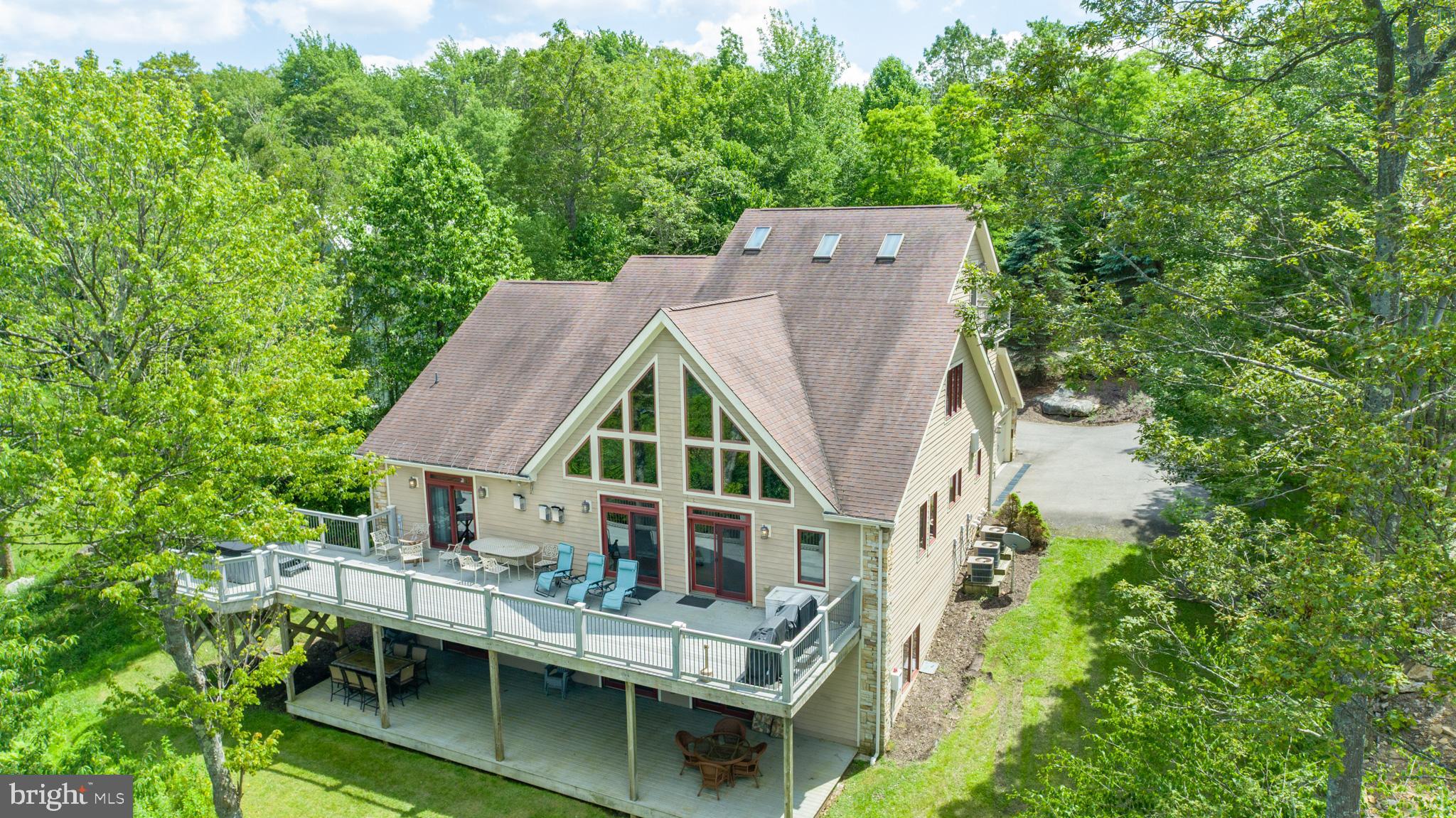 DEEP CREEK HIGHLANDS - Residential