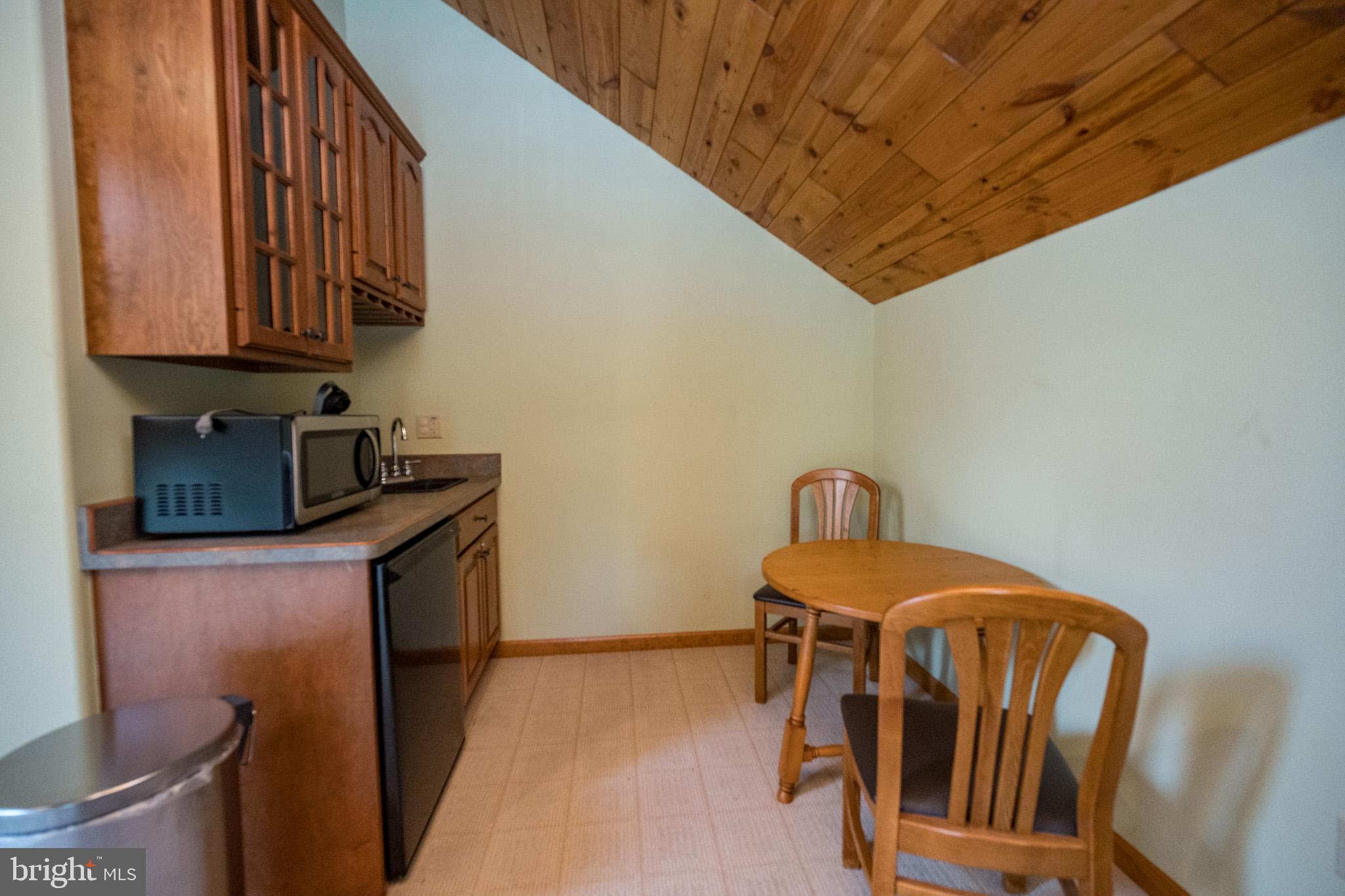 DEEP CREEK HIGHLANDS - Residential