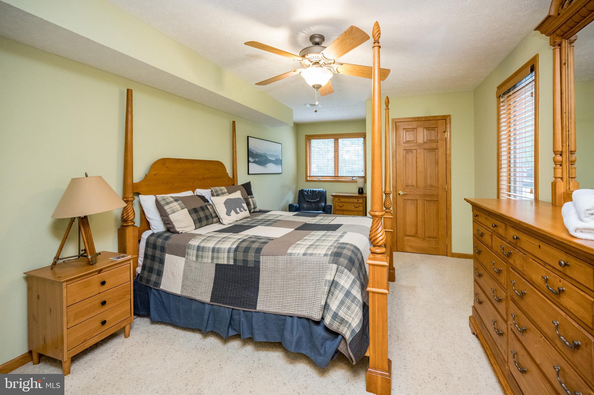 DEEP CREEK HIGHLANDS - Residential