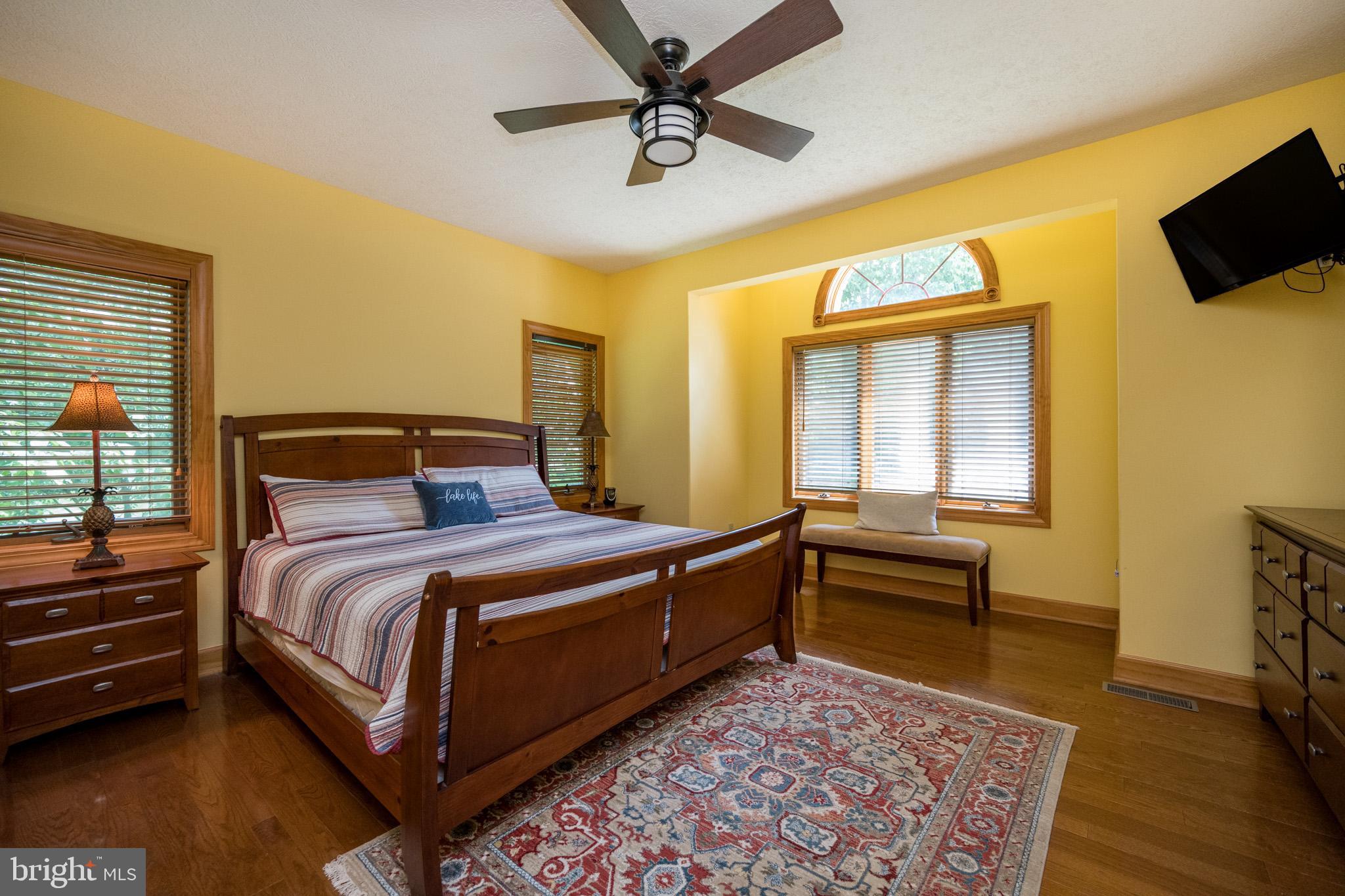 DEEP CREEK HIGHLANDS - Residential