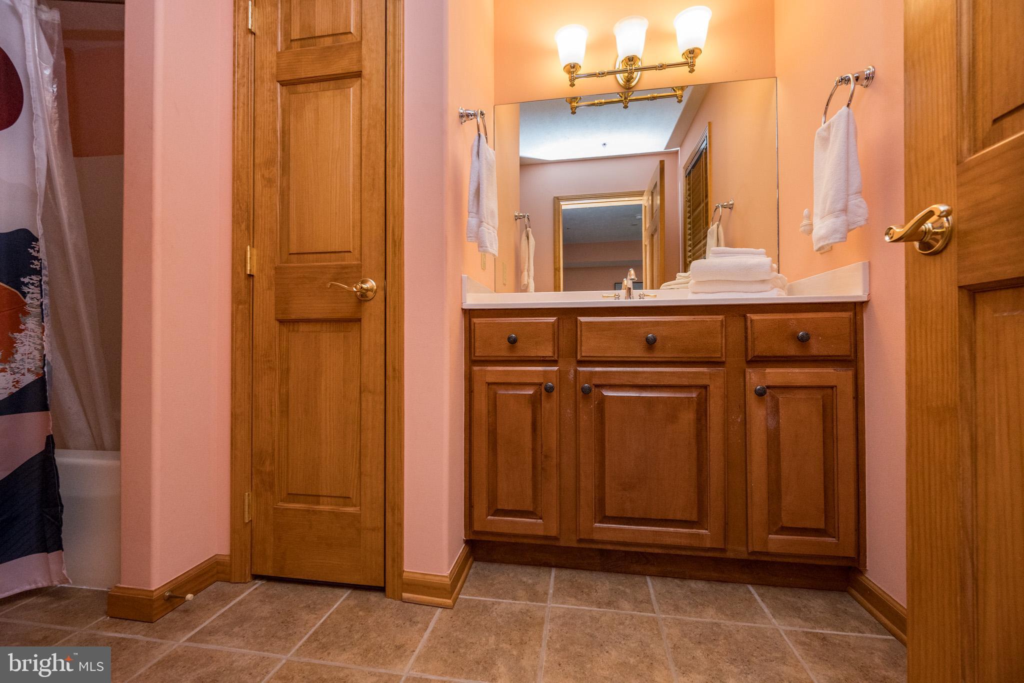 DEEP CREEK HIGHLANDS - Residential