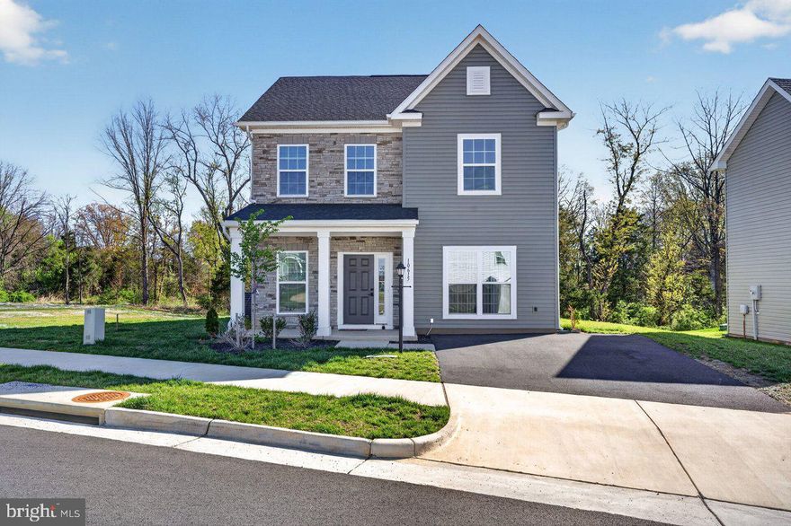 This modern3-bedroom, 2.5-bath home, built in 2024, offers brand-new carpet and scenic views of a community pond and trails. The large primary suite features a spacious bathroom and a walk-in closet, providing a comfortable retreat within a well-designed living space. Oak Grove is surrounded by mountain views at the base of Massanutten and located just 10 minutes to Harrisonburg. Residents will enjoy walking trails and pavilion surrounding a pond in picturesque community open space. With thoughtful finishes and tranquil surroundings, this residence blends contemporary comfort with natural beauty. Owner/agent.