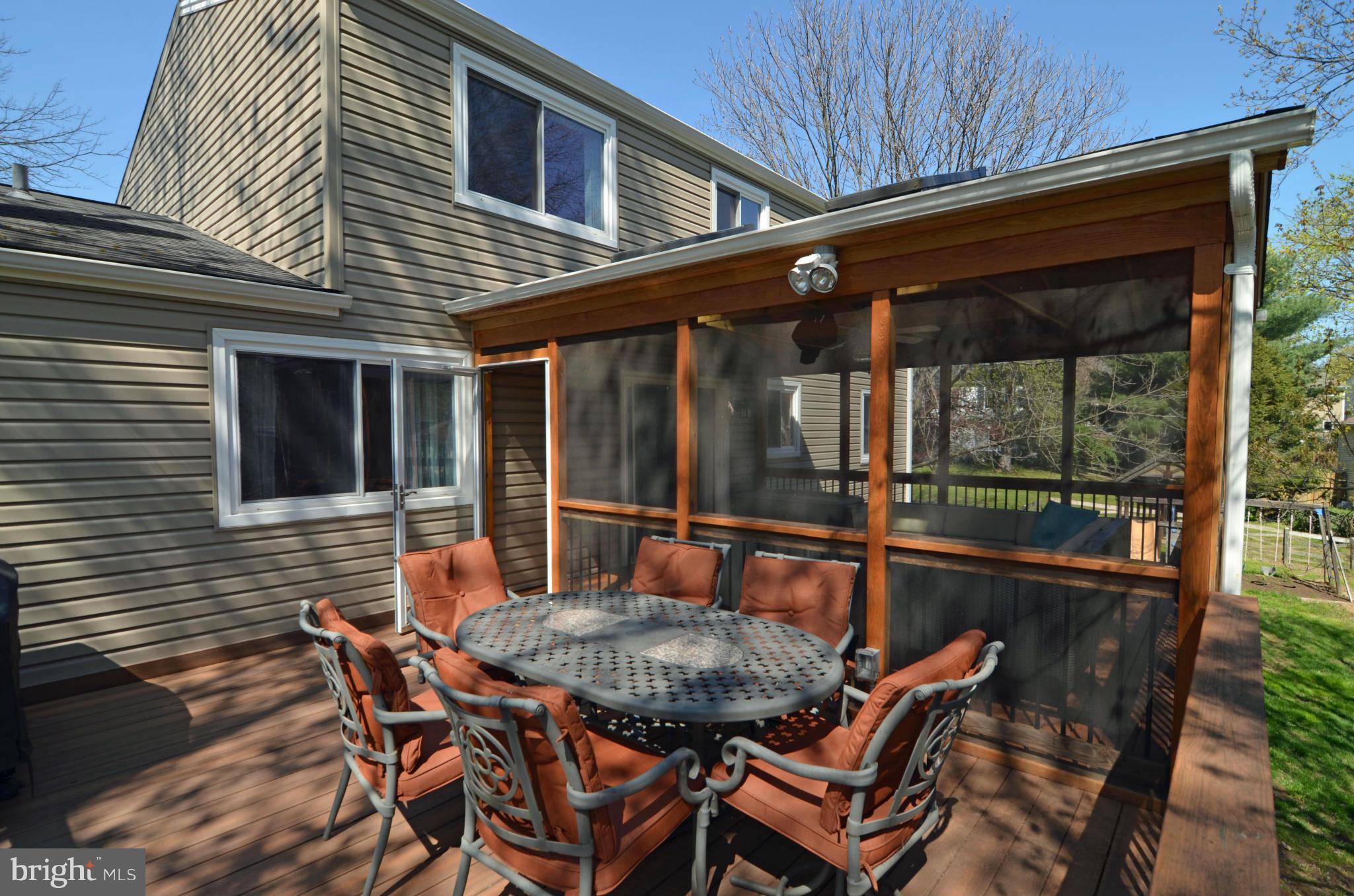 FOX MILL ESTATES - Residential