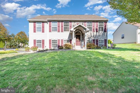 7 ASCOT LANE CARLISLE PA 17013