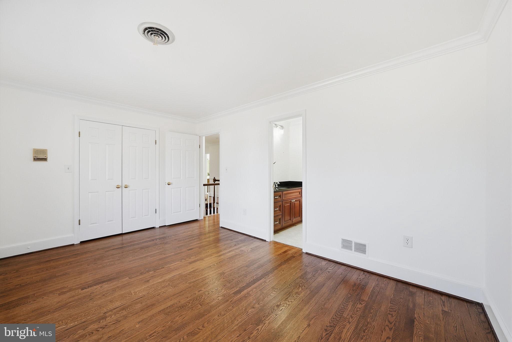 MCAULEY PARK - Residential