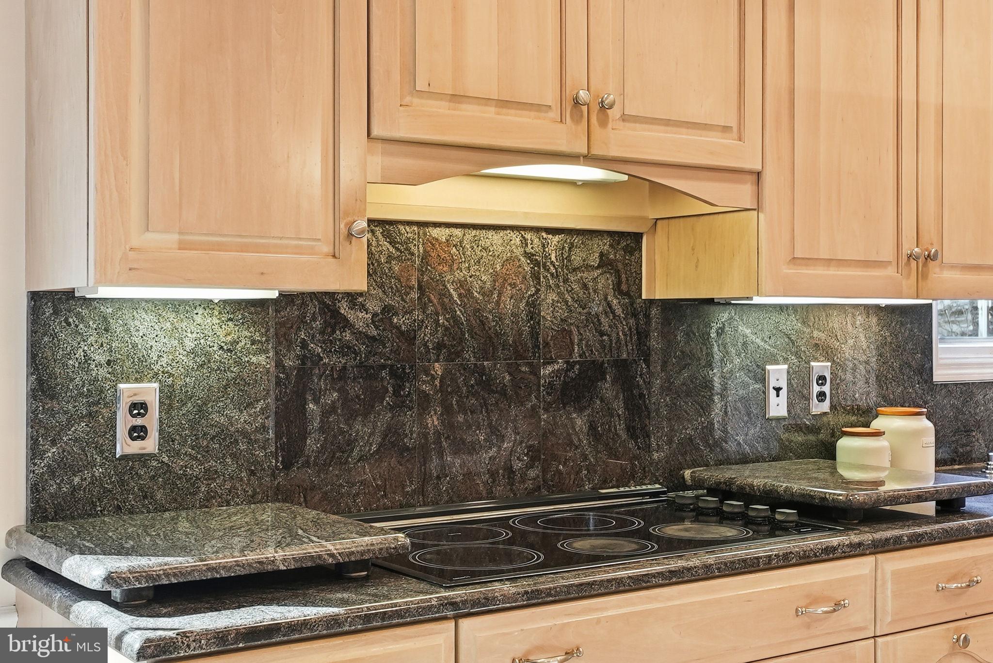 MCAULEY PARK - Residential