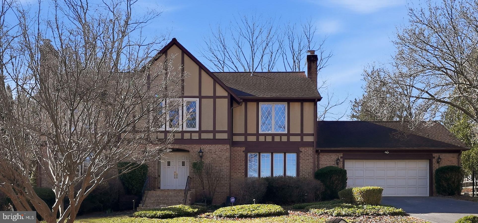 MCAULEY PARK - Residential