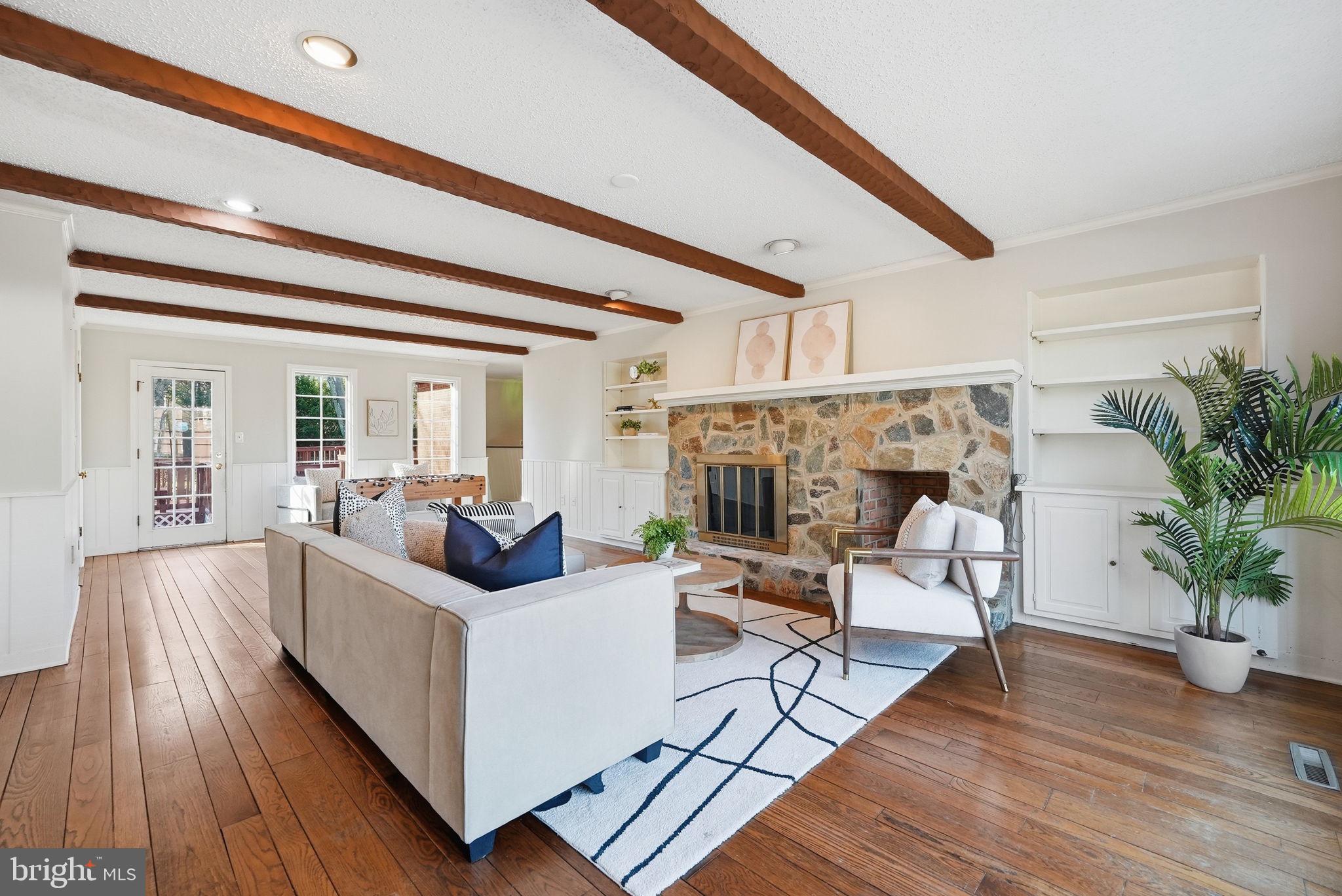 MCAULEY PARK - Residential