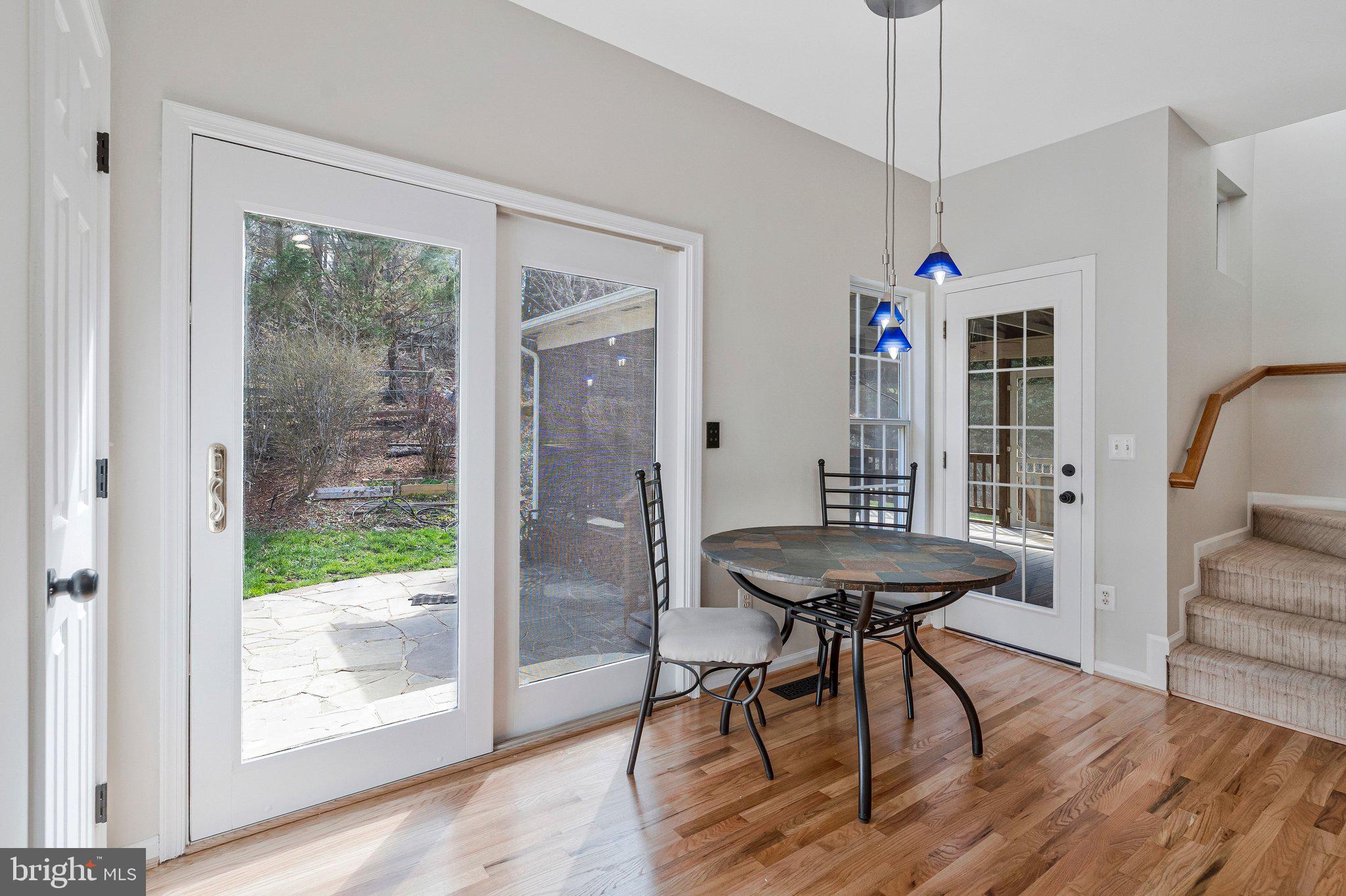 LOWES ISLAND/CASCADES - Residential