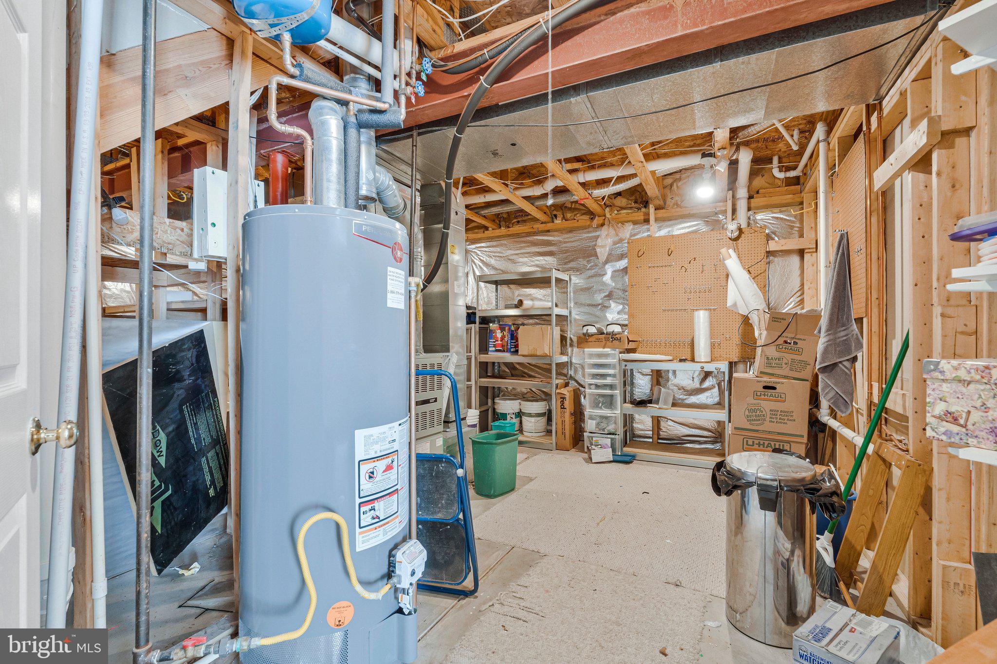 LOWES ISLAND/CASCADES - Residential