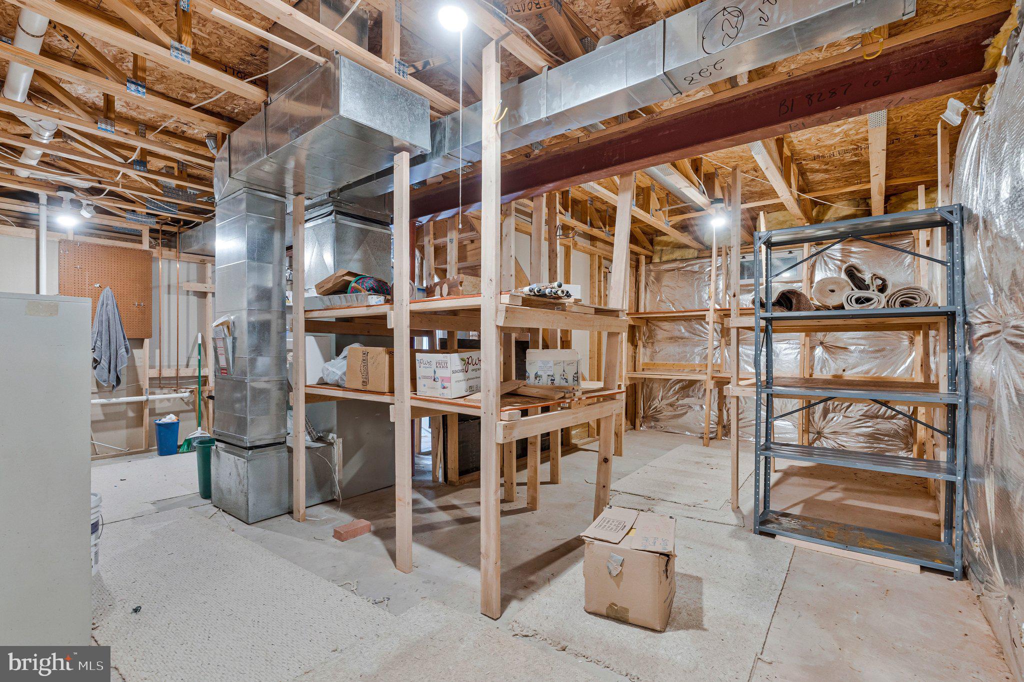 LOWES ISLAND/CASCADES - Residential