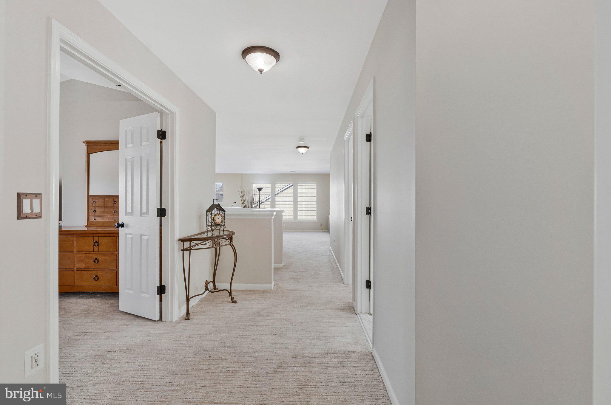 LOWES ISLAND/CASCADES - Residential