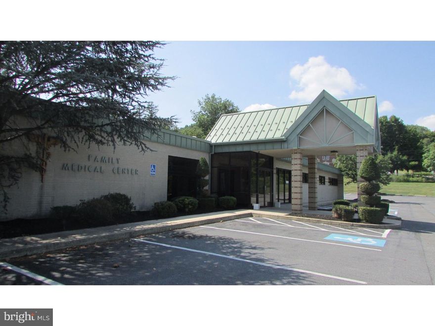 13,228 SF Medical / Office Building in St Lawrence Boro / Exeter Township on 1.79 acre lot.  Sale includes 2 parcels (119 Prospect St. & 3001 Oley Turnpike Rd.)  Features include 12' ceilings, gas forced hot air heat, AC, 3 entrances, to allow for multiple tenants & 90 car off street parking lot; C-10 Commercial District Zoning.