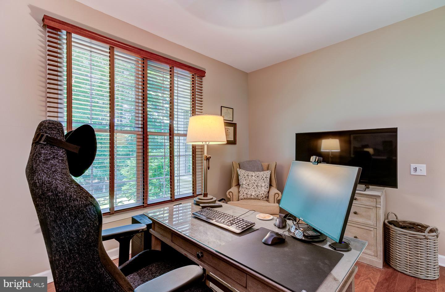 BROOKSIDE - Residential