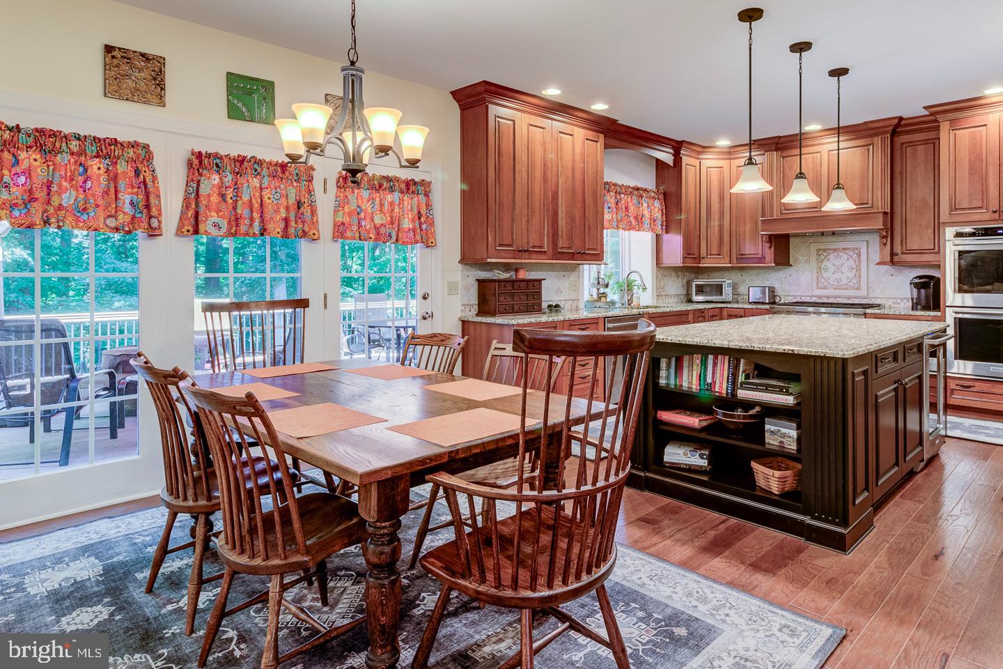 BROOKSIDE - Residential