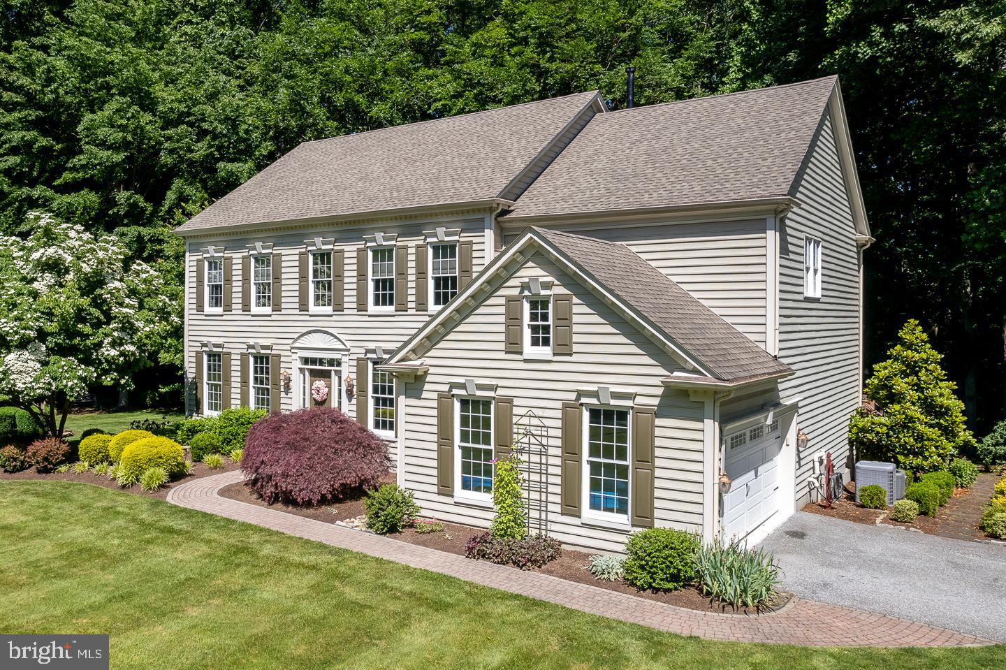 BROOKSIDE - Residential