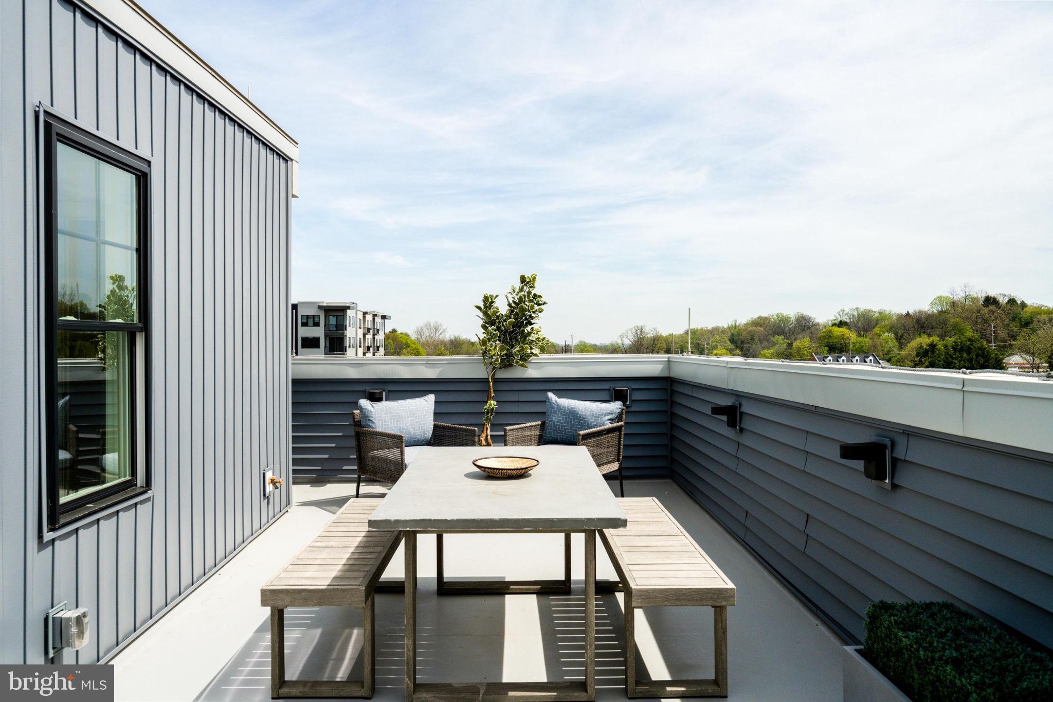 NEWTOWN WALK AT ELLIS PRESERVE - Residential