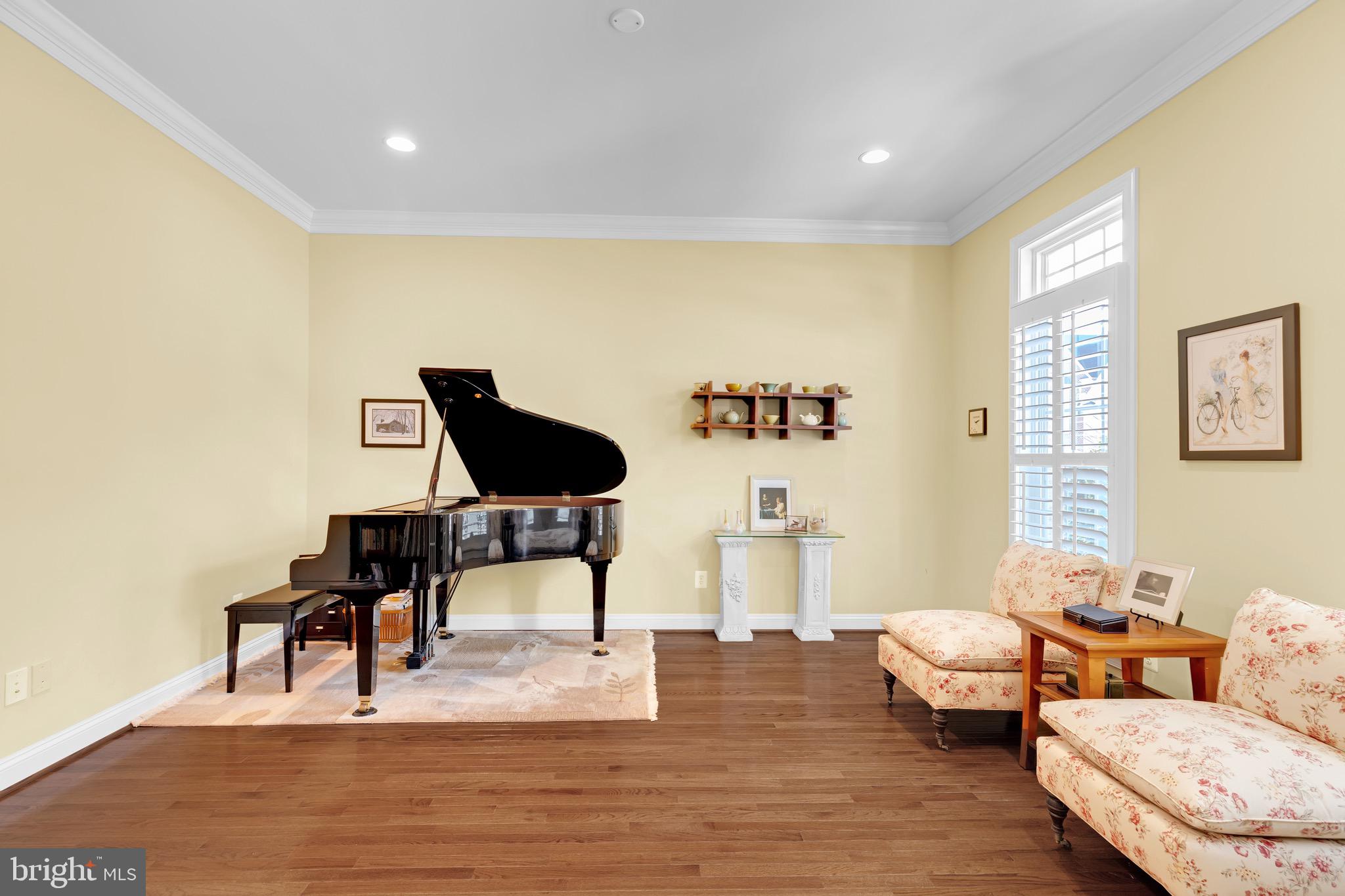 3883 BILLBERRY DRIVE