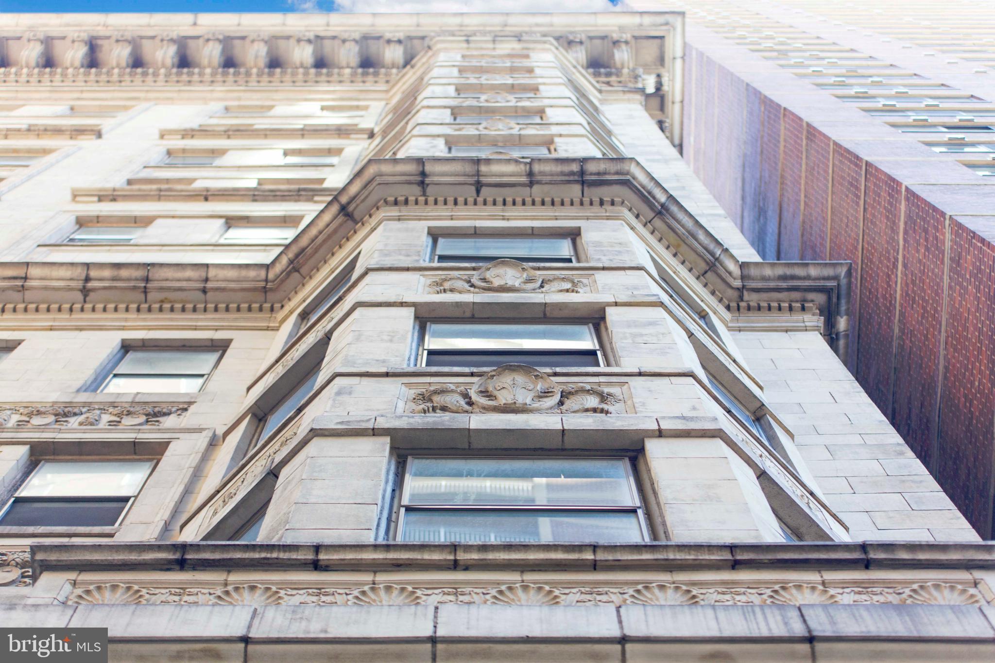 AVENUE OF THE ARTS - Residential Lease