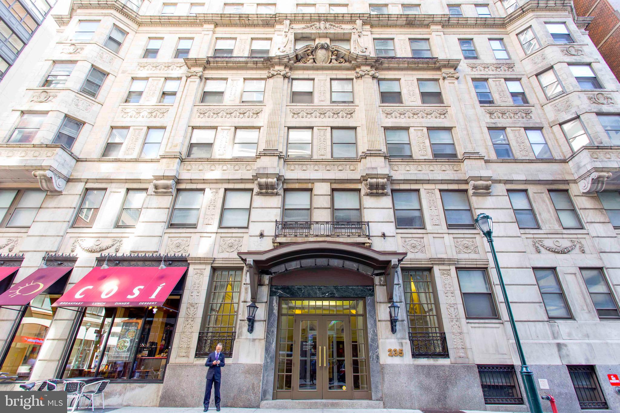 AVENUE OF THE ARTS - Residential Lease