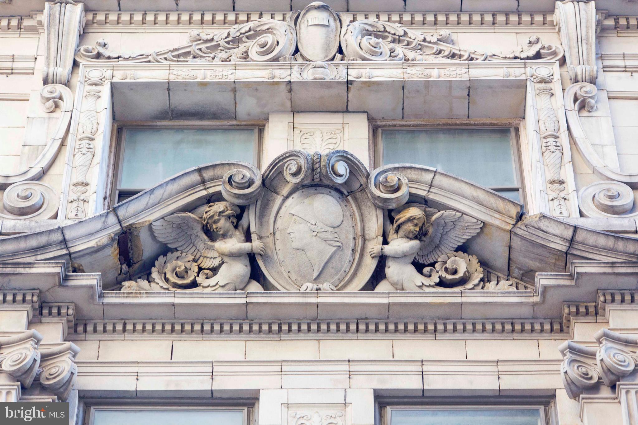 AVENUE OF THE ARTS - Residential Lease