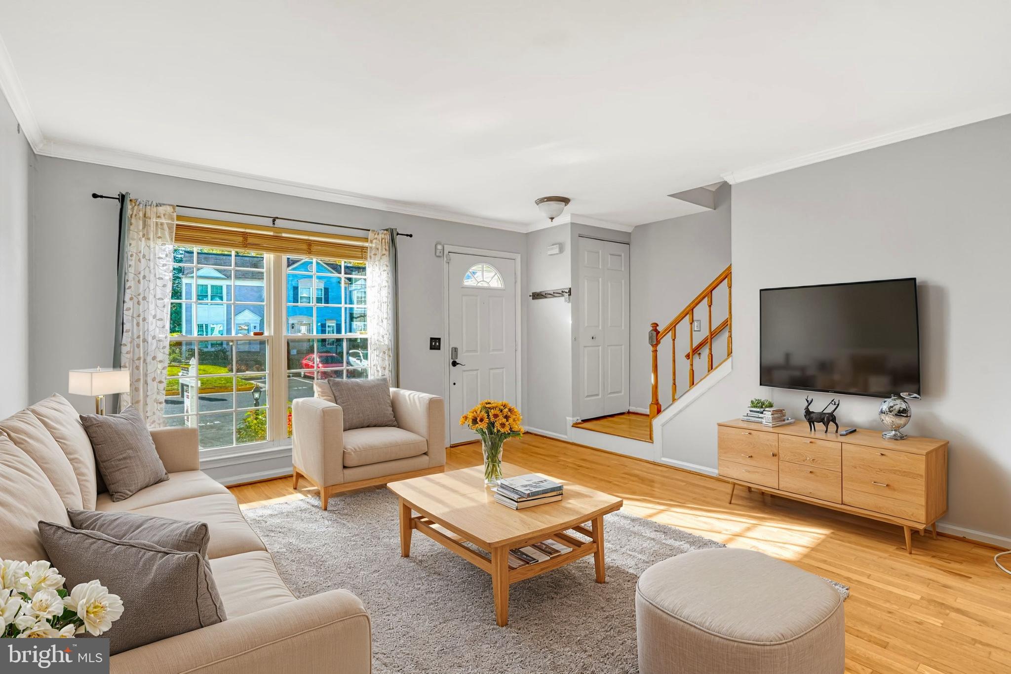 LONDON TOWN WEST - Residential