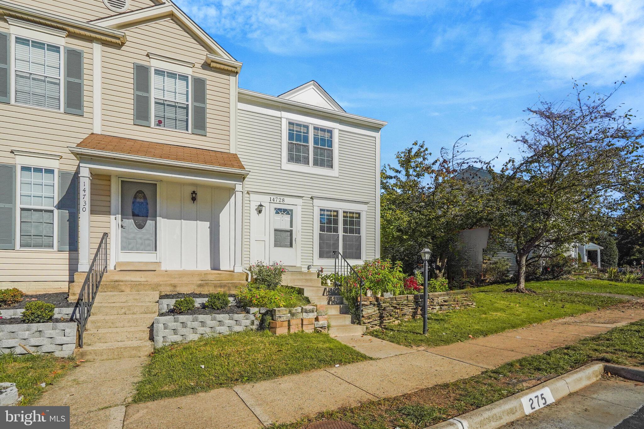 LONDON TOWN WEST - Residential