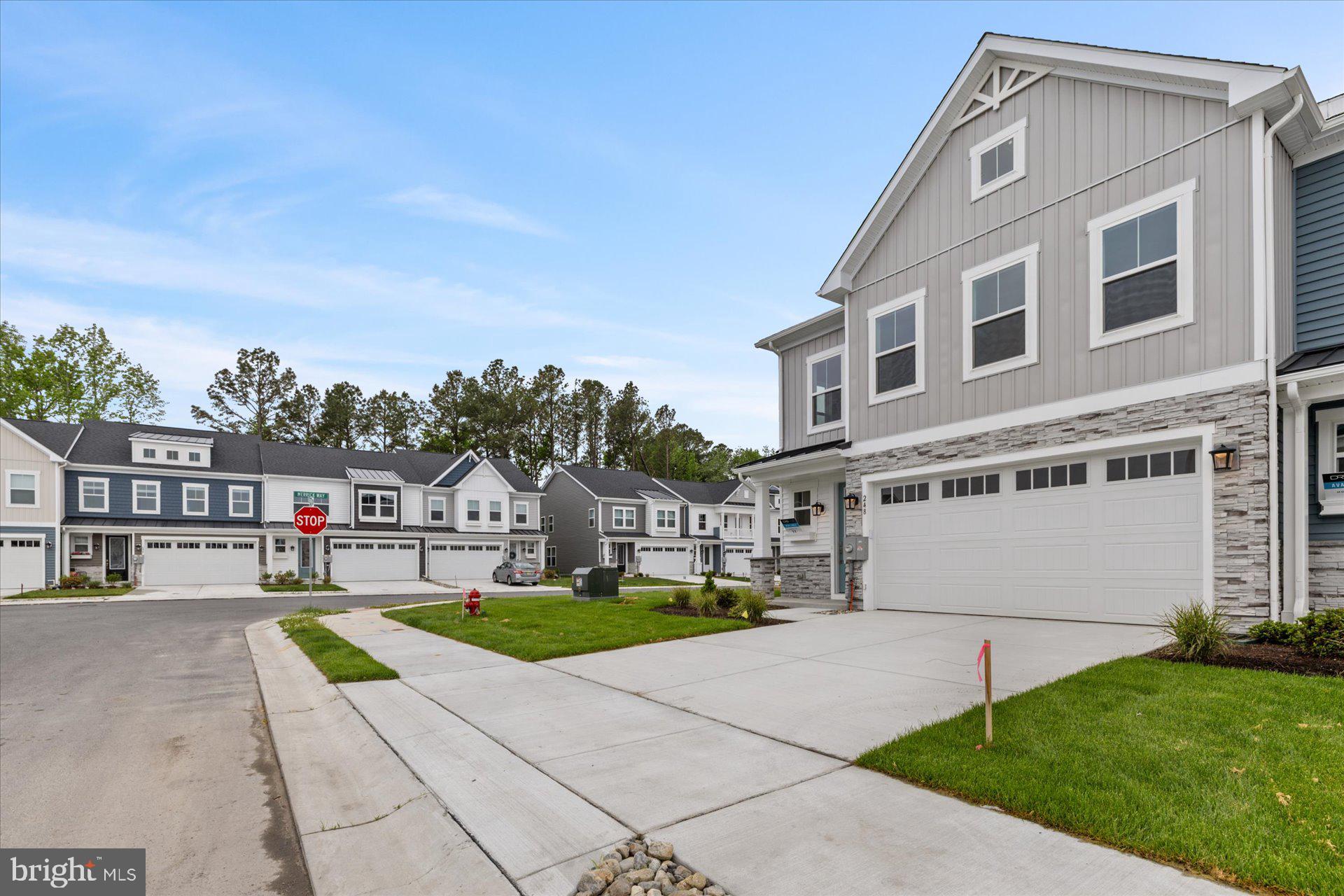 248 LACKAWANNA LANE