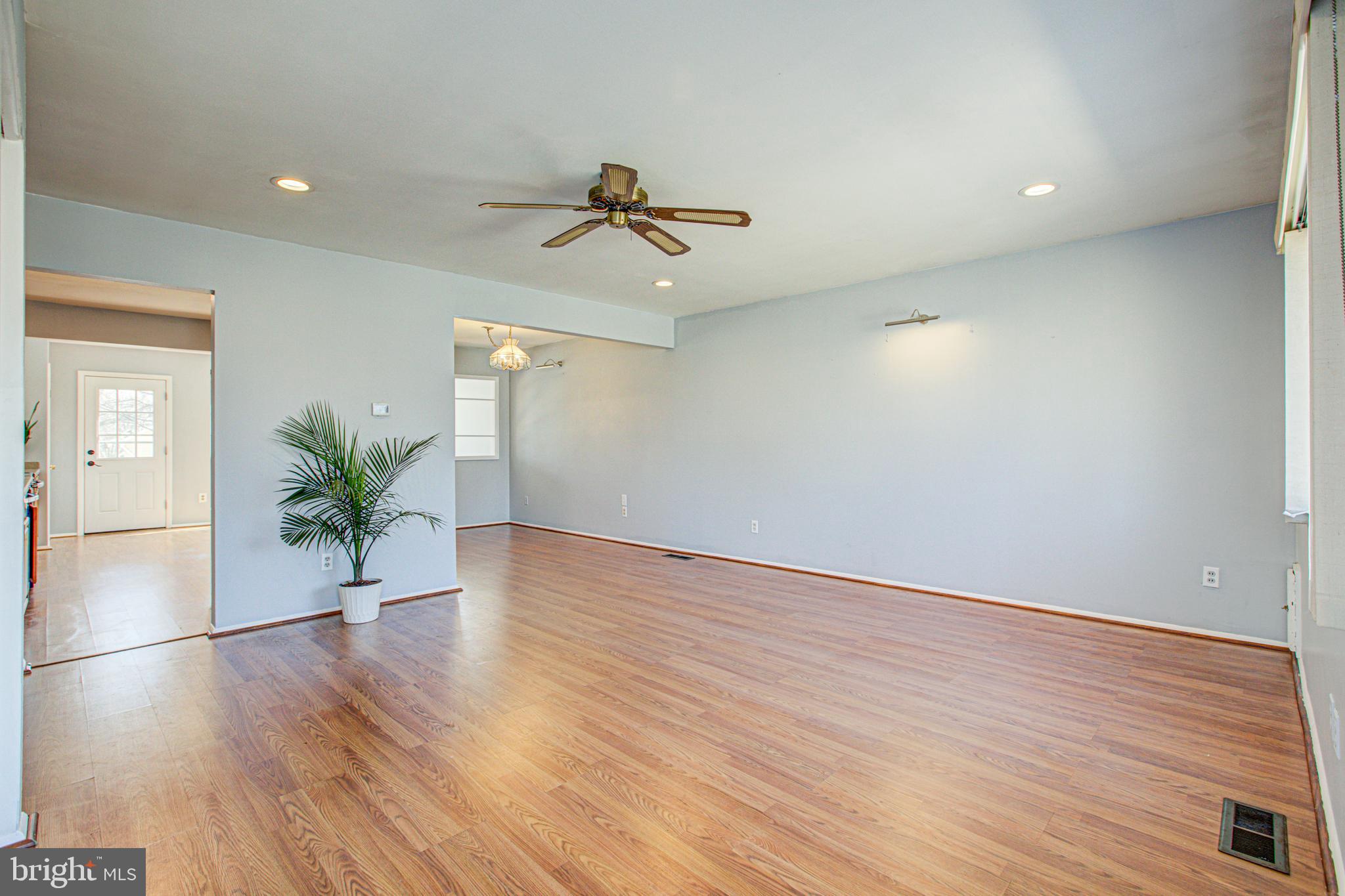 SPRINGFIELD ESTATES - Residential