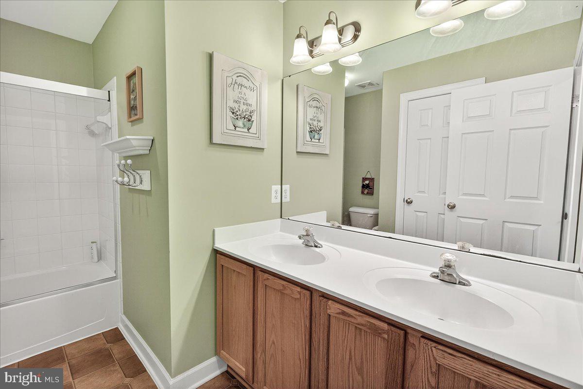 WESTFIELDS - Residential