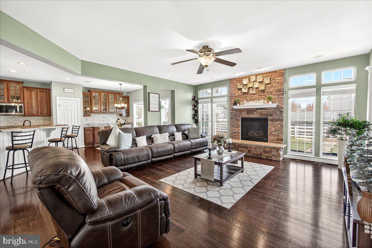 WESTFIELDS - Residential