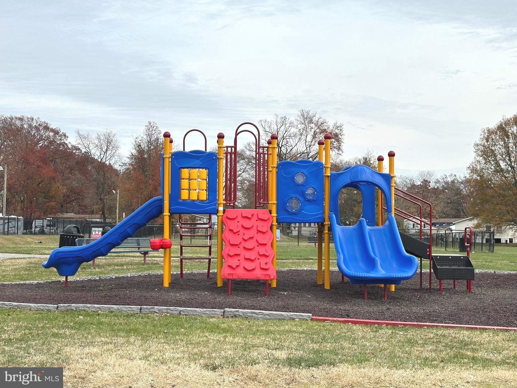 WILLIAMS ESTATES - Residential