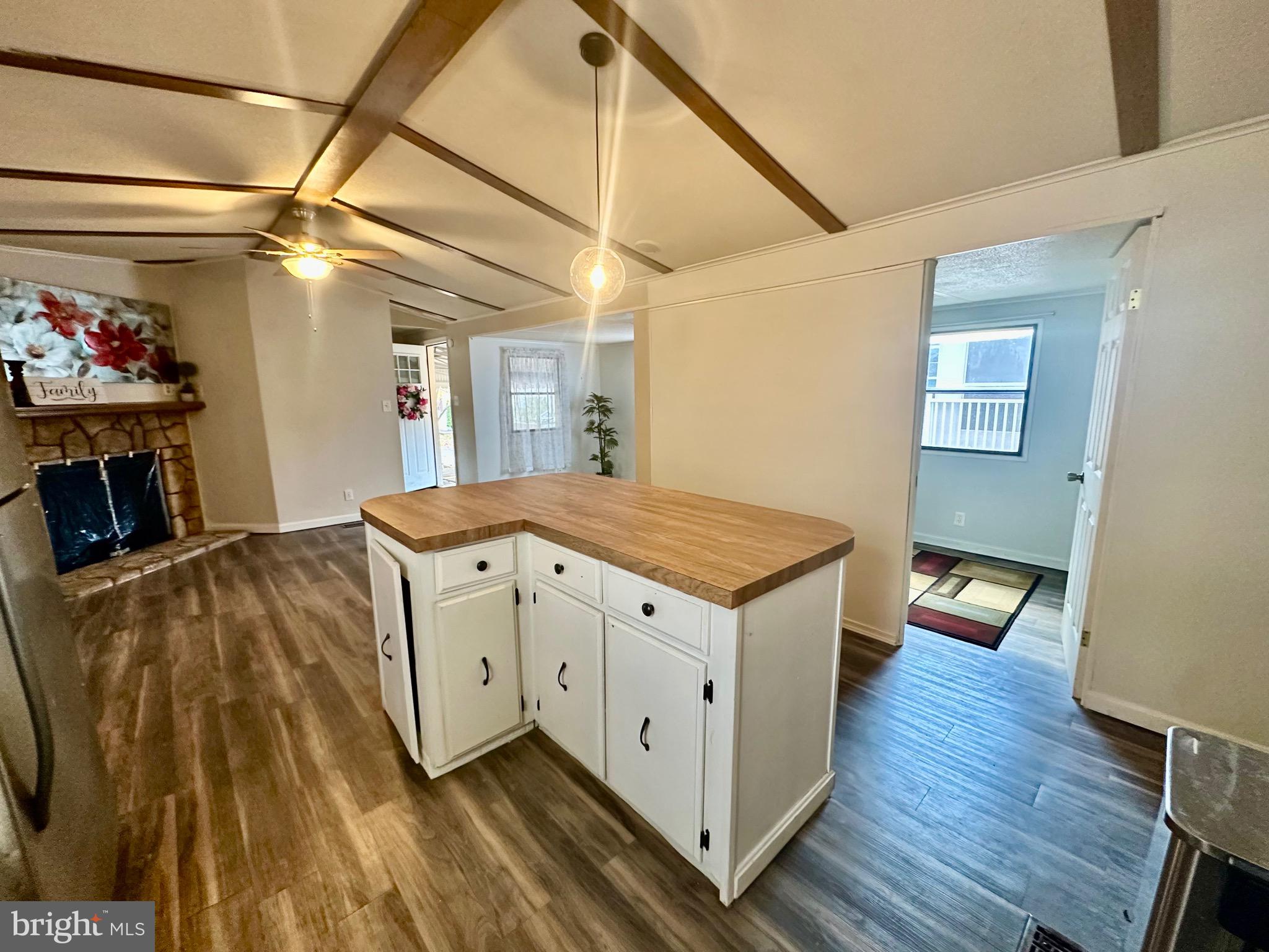 WILLIAMS ESTATES - Residential