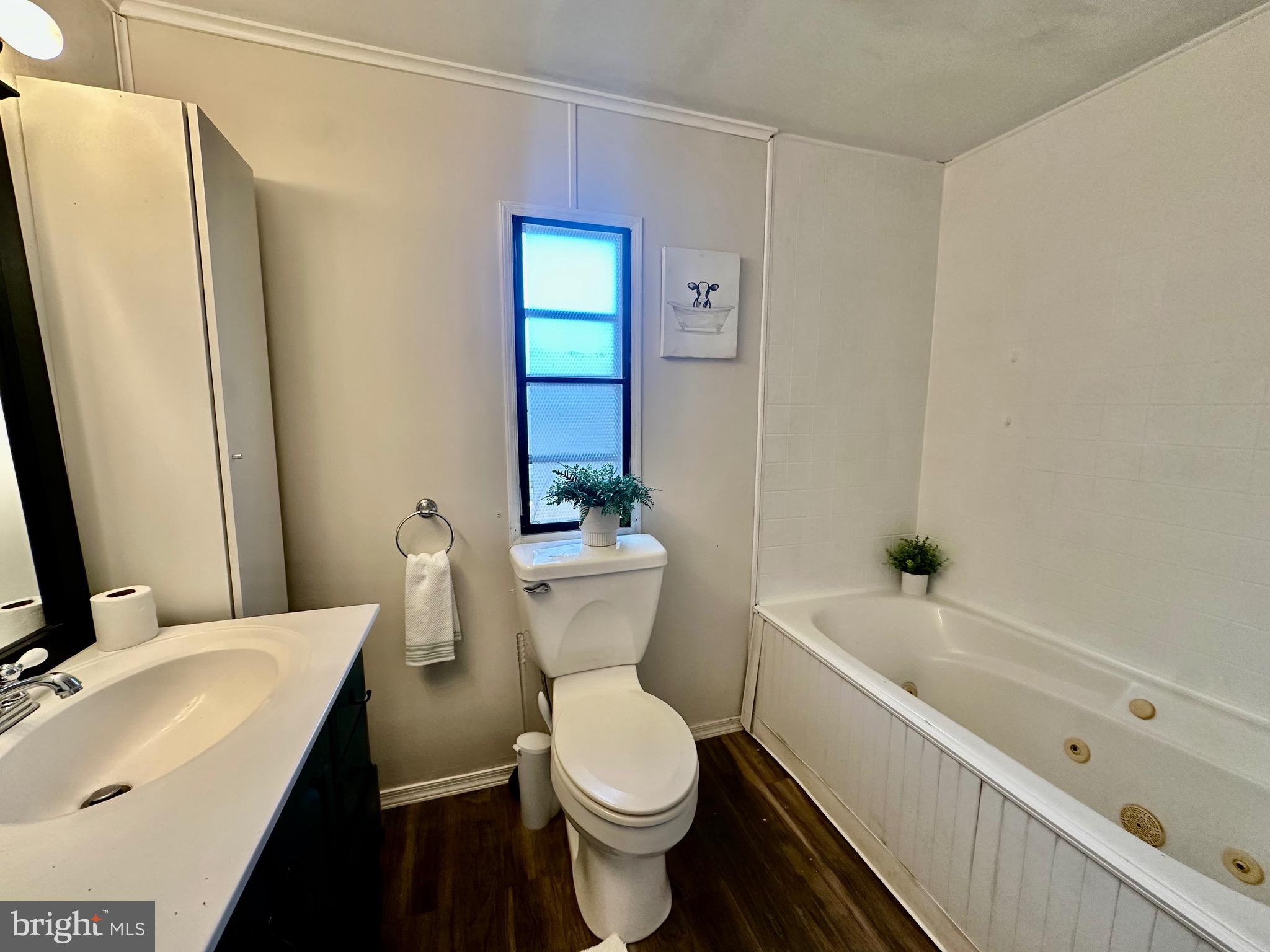 WILLIAMS ESTATES - Residential