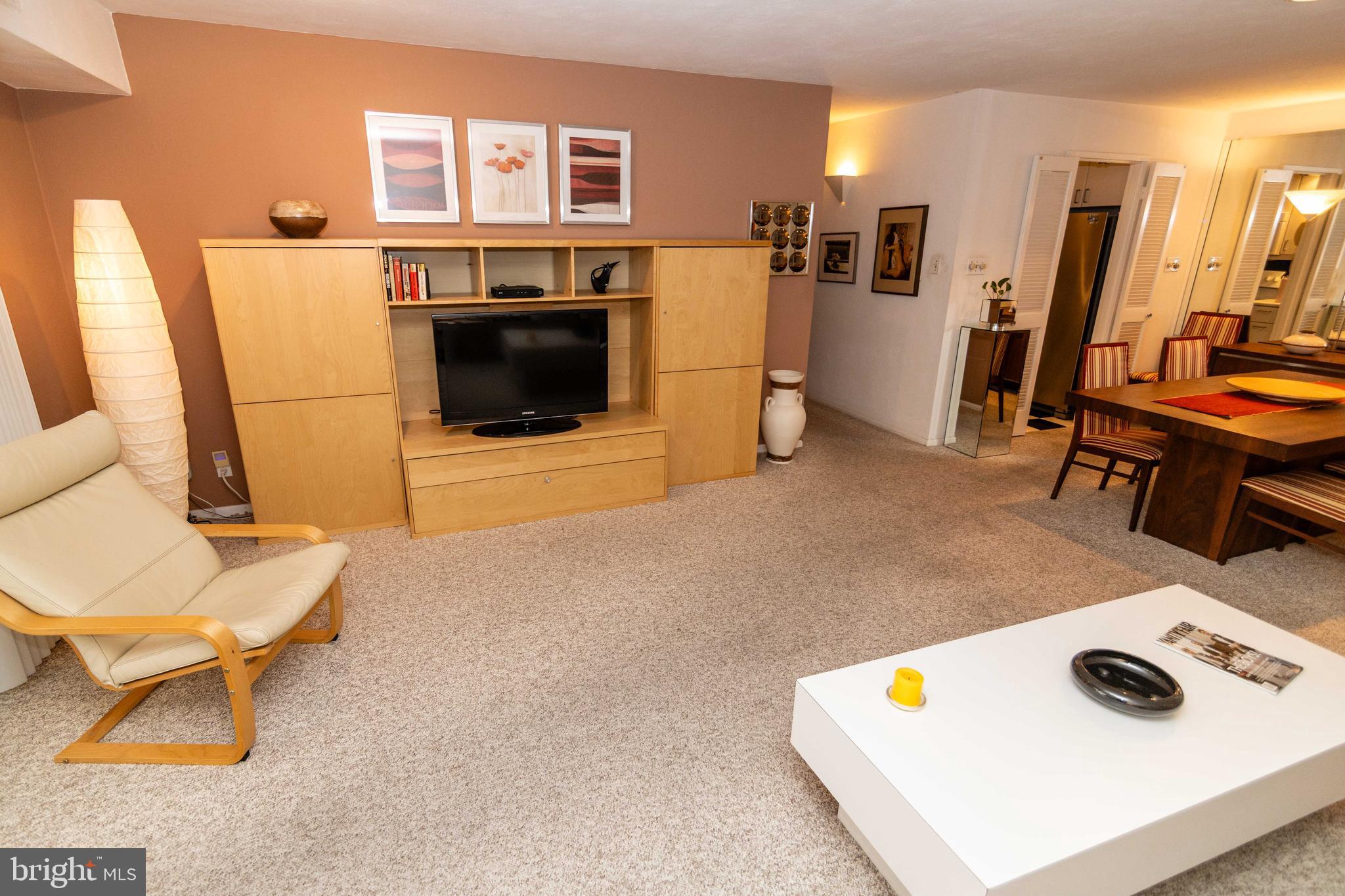 HICKORY HILL - Residential