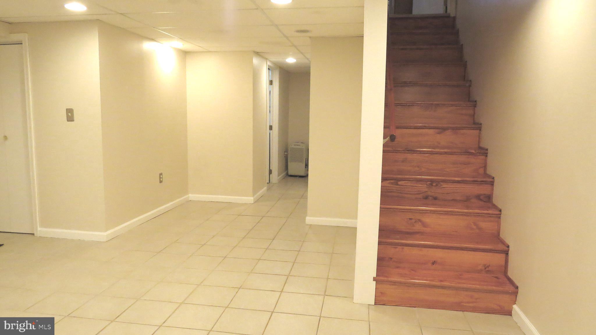 HAWTHORNE - Residential