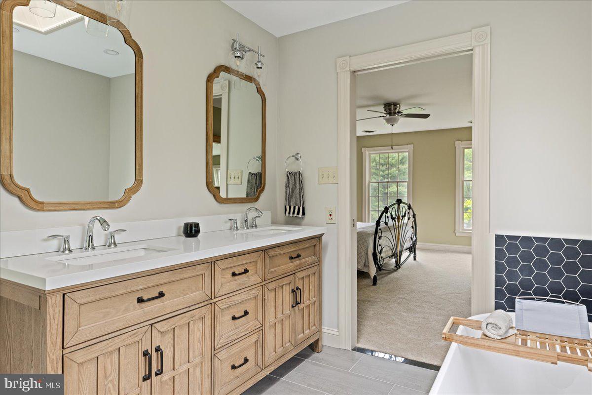 DOYLESTOWN - Residential