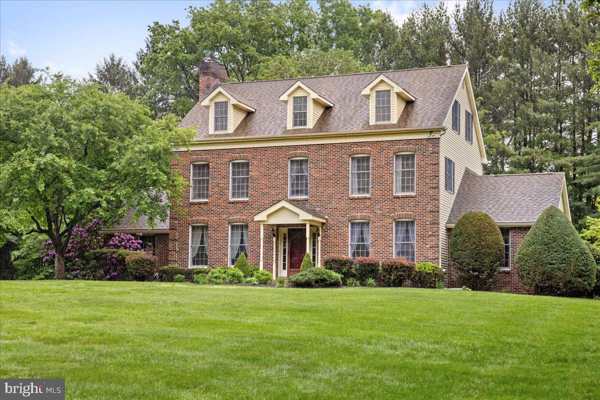 DOYLESTOWN - Residential