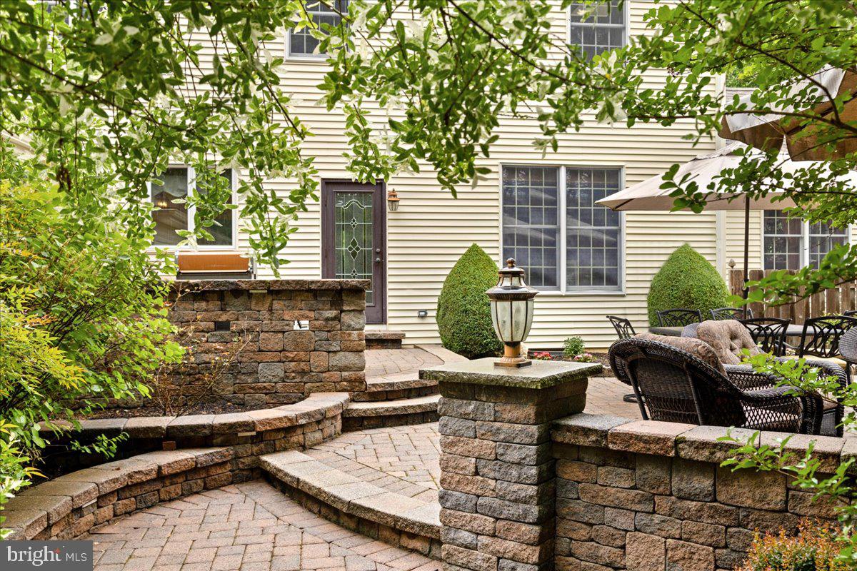 DOYLESTOWN - Residential
