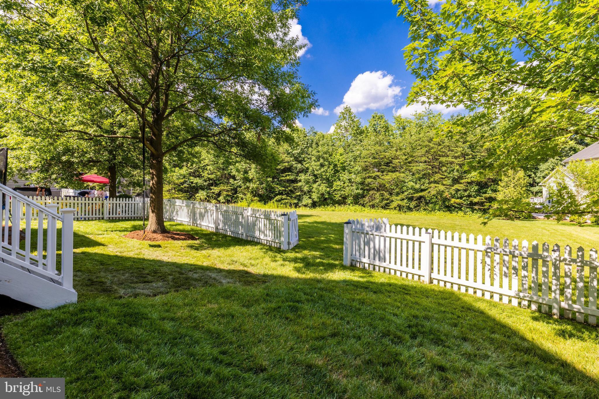 BELMONT GREENE - Residential