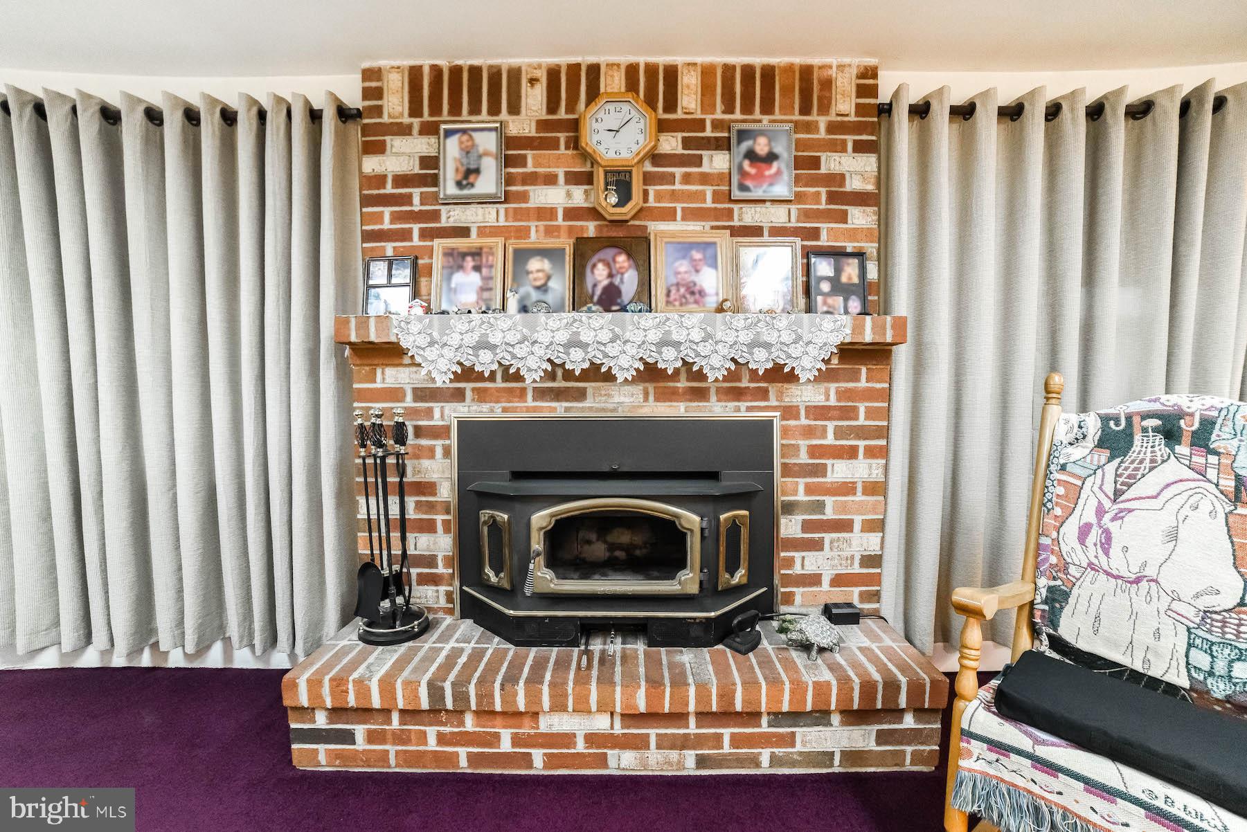 GOLDEN BEACH - Residential