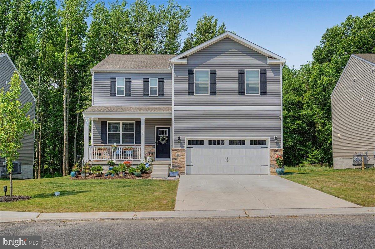 27 BUTTERCUP CIRCLE