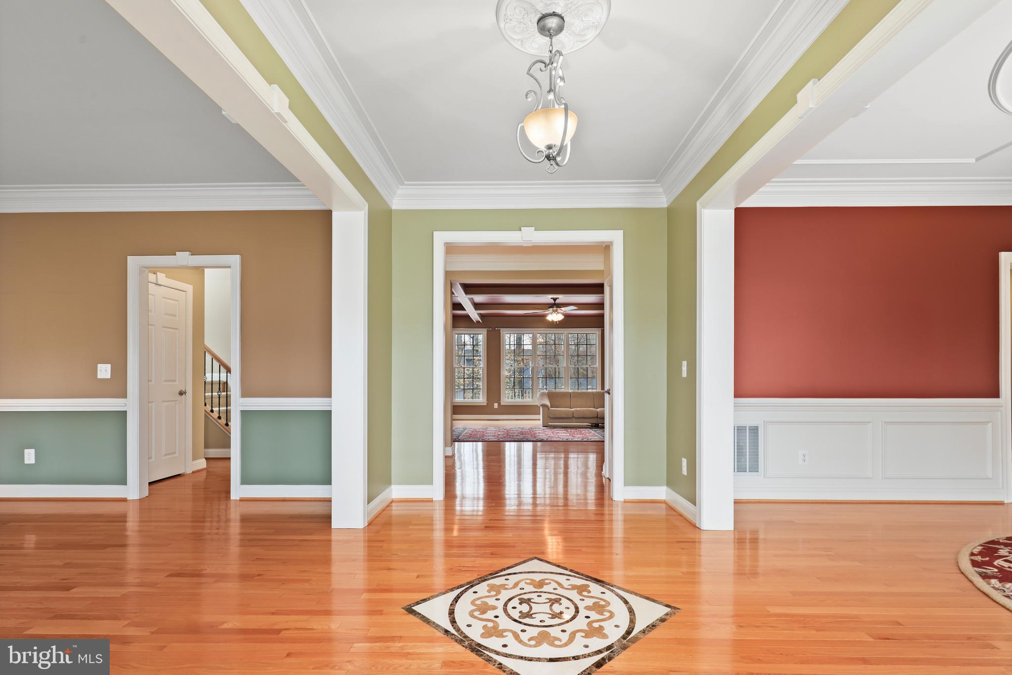 LAUREL OVERLOOK - Residential