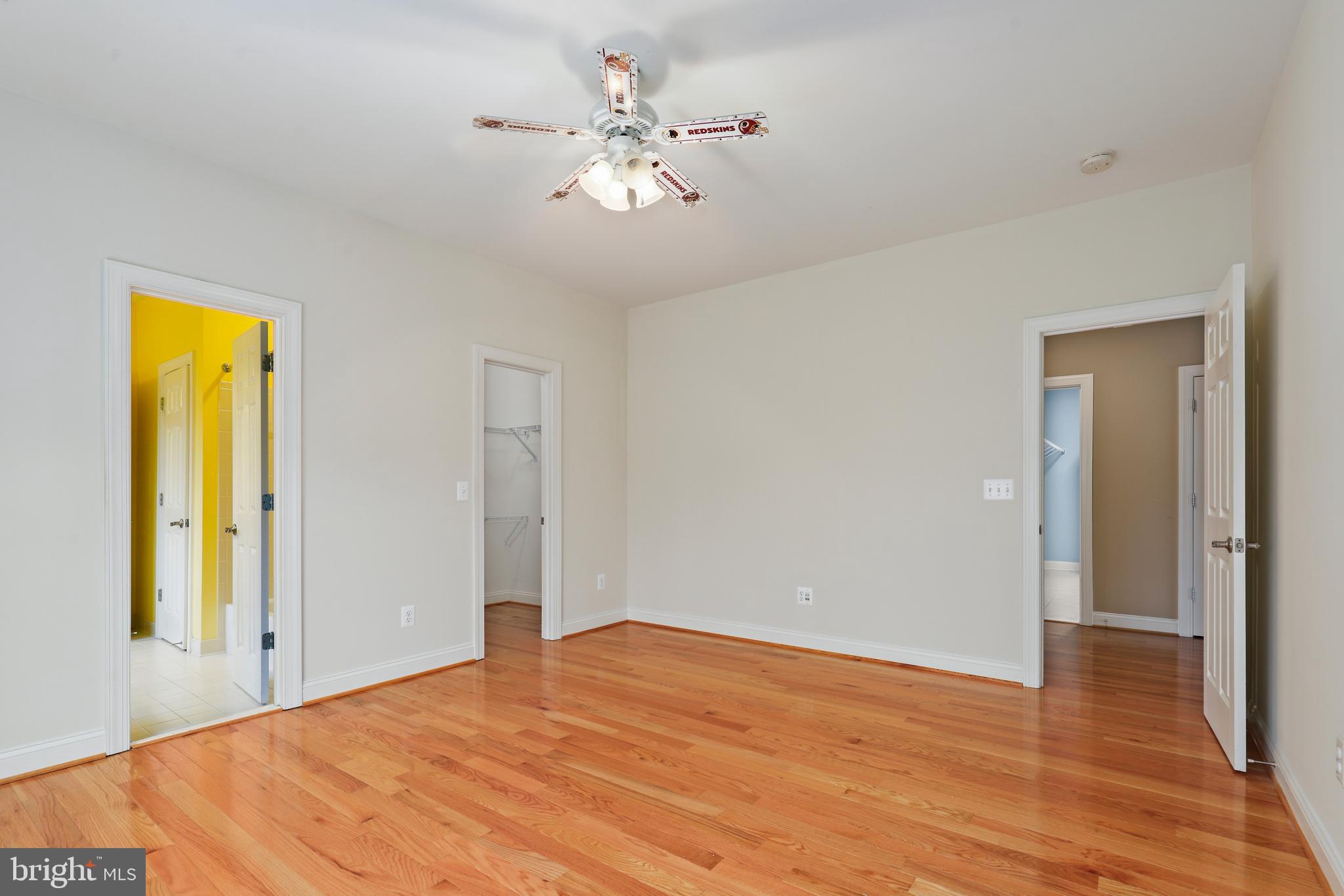 LAUREL OVERLOOK - Residential