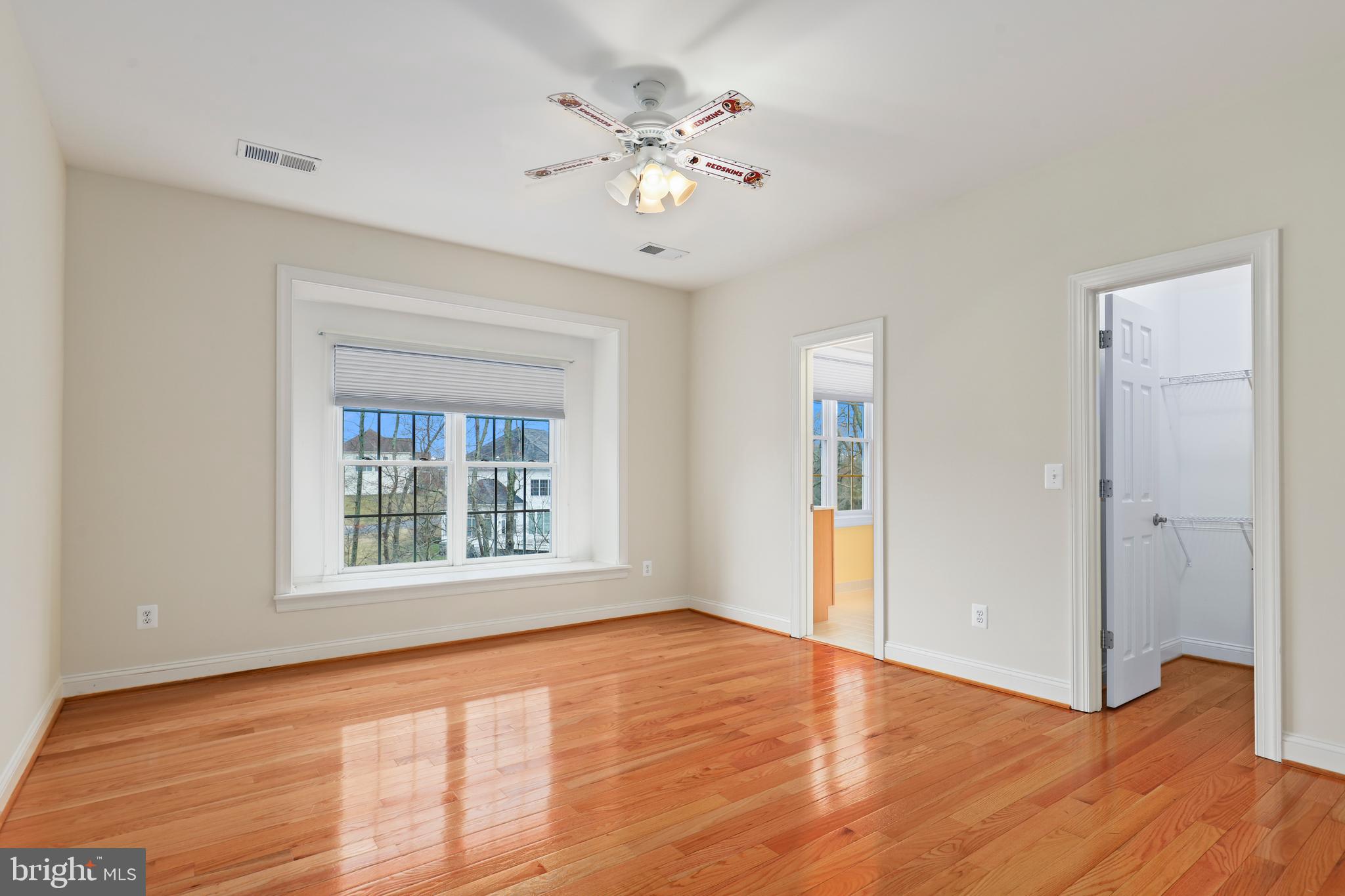 LAUREL OVERLOOK - Residential