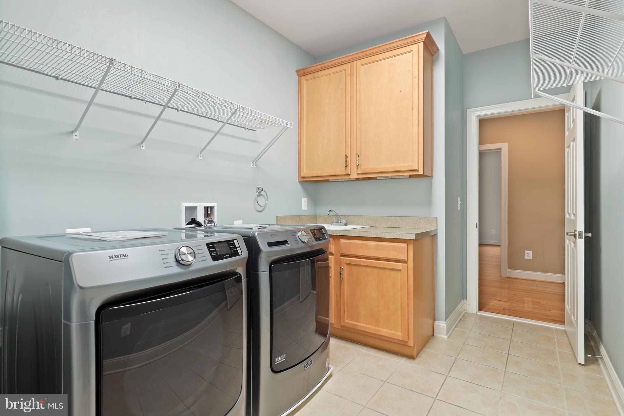 LAUREL OVERLOOK - Residential