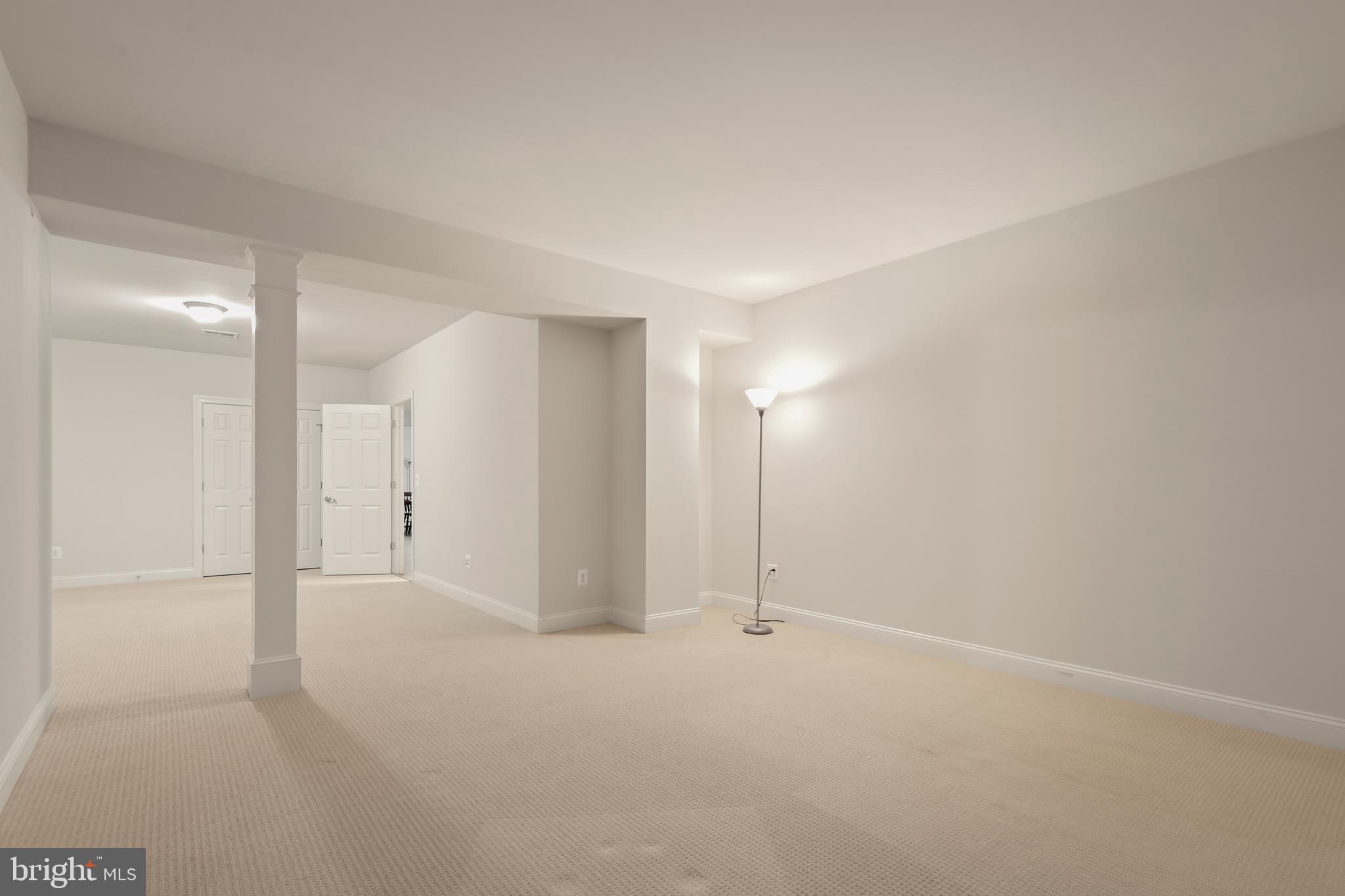 LAUREL OVERLOOK - Residential