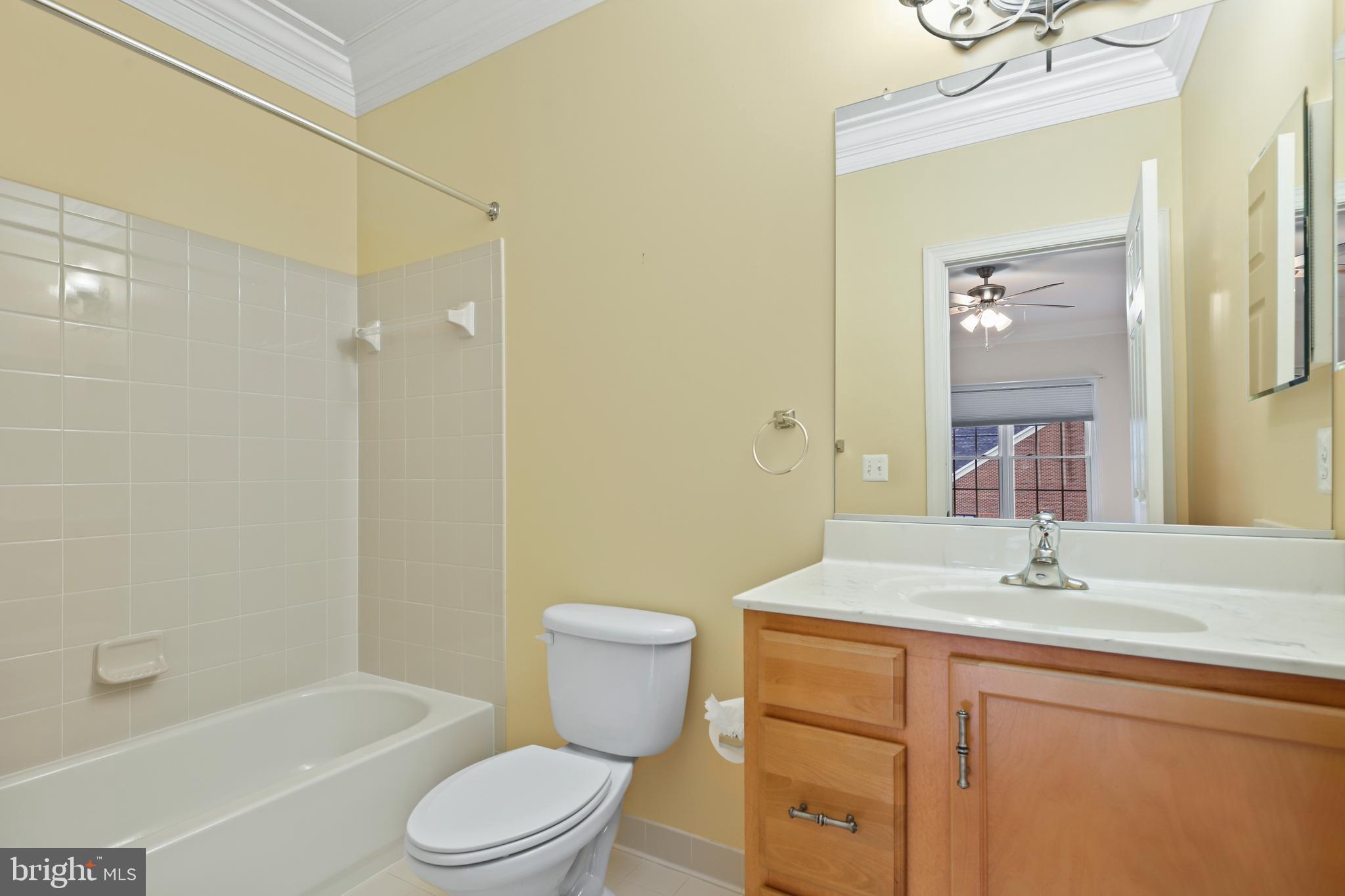 LAUREL OVERLOOK - Residential