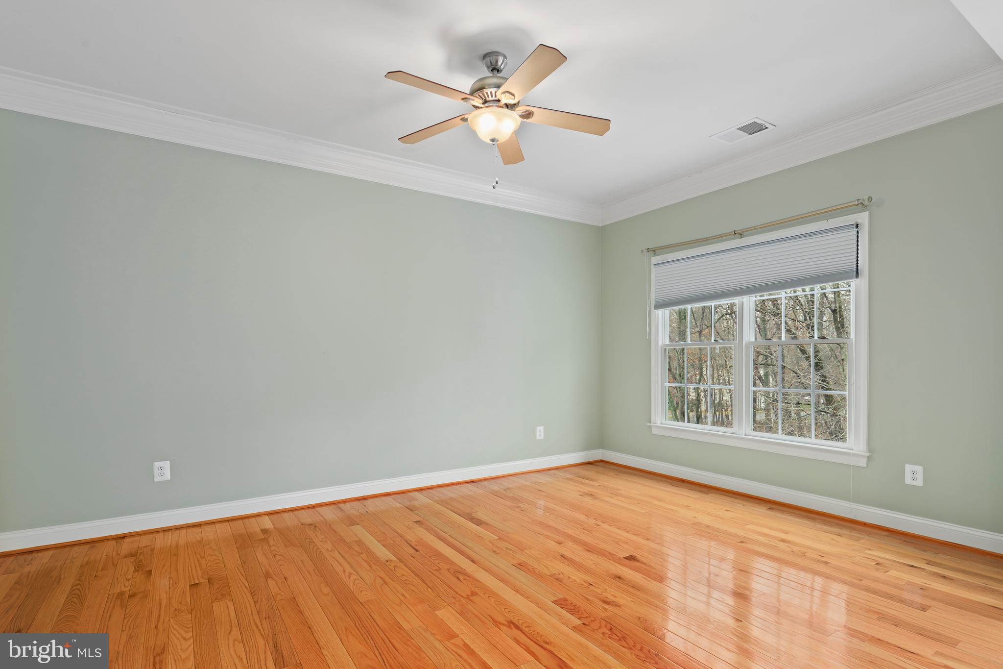 LAUREL OVERLOOK - Residential