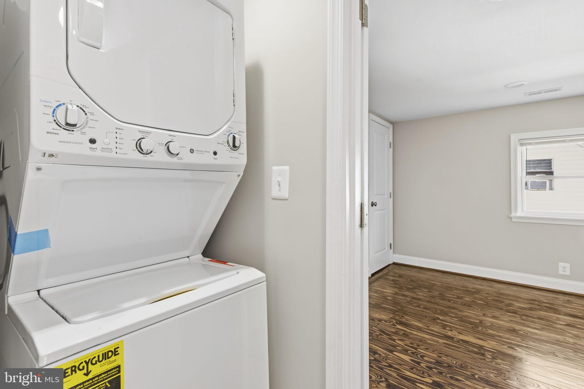 BROOKVIEW - Residential